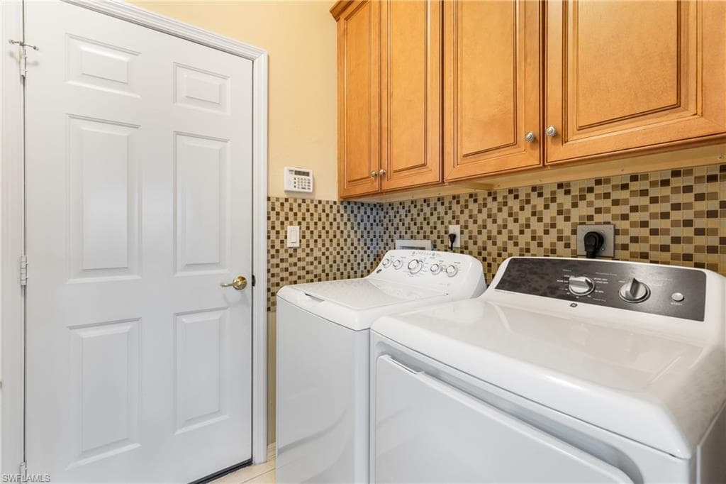 15040 Balmoral LOOP-19