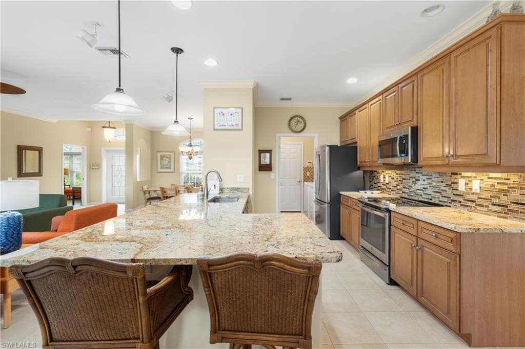 15040 Balmoral LOOP-9