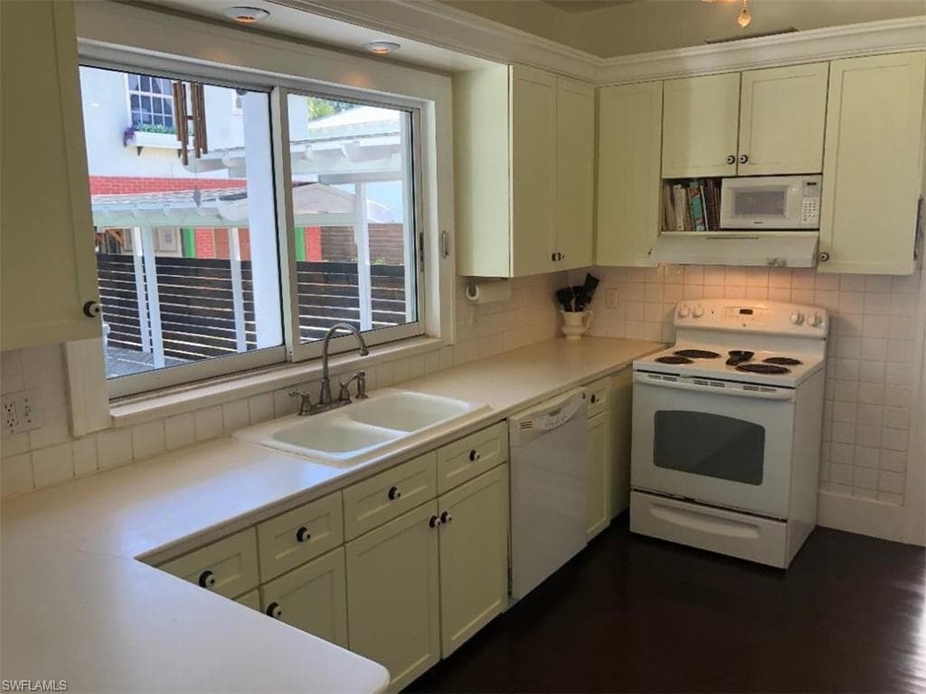 1249 Osceola DR, FORT MYERS FL 33901-11