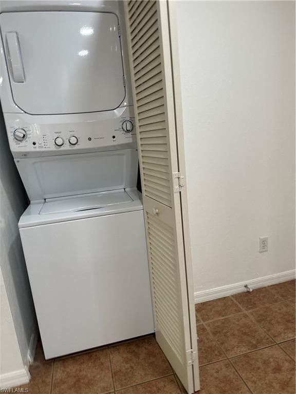 4225 Bellasol CIR 1612-5