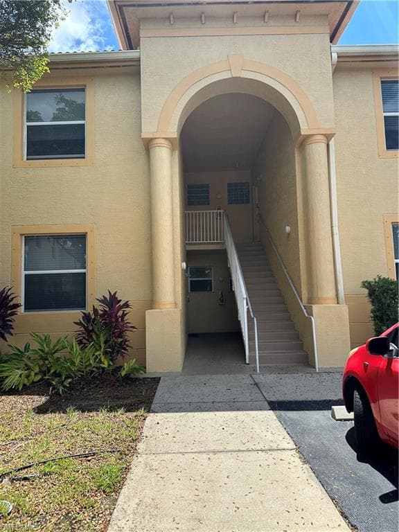 4225 Bellasol CIR 1612-0