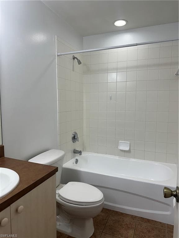 4225 Bellasol CIR 1612-7