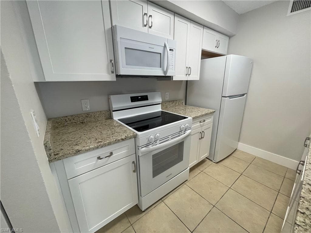 5323 Summerlin RD # 2307, FORT MYERS FL 33919-5
