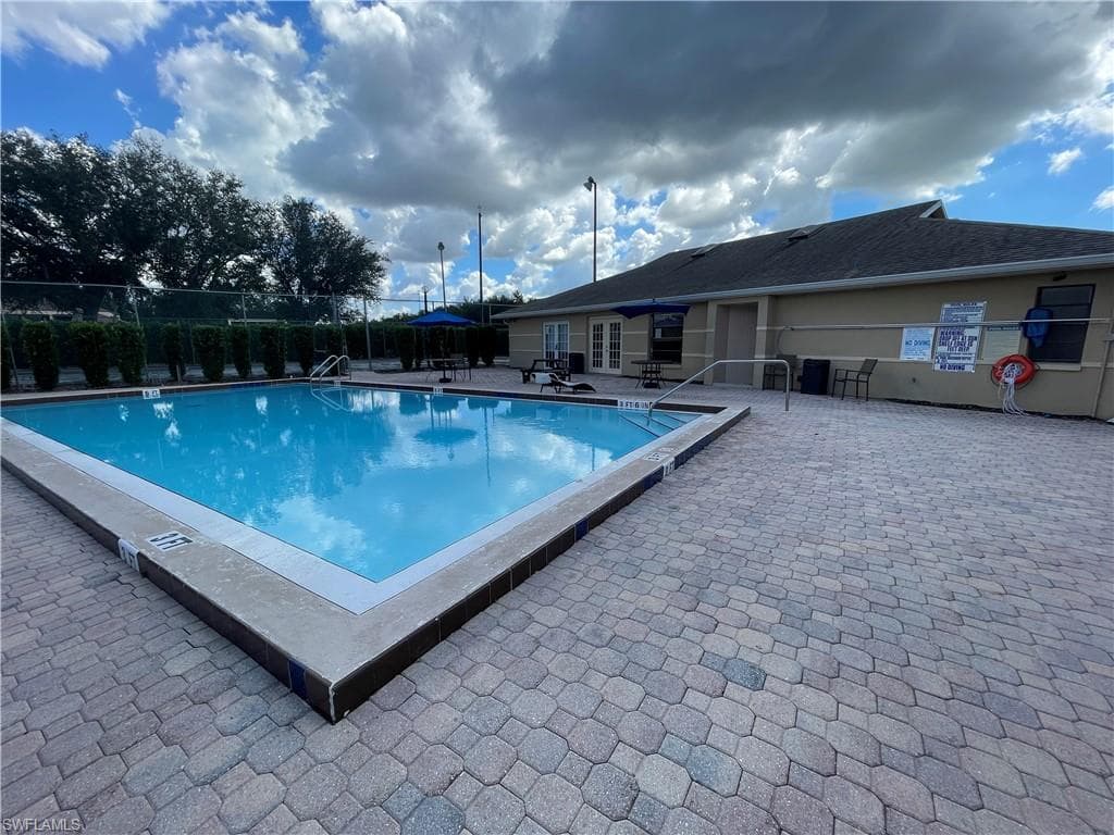 5323 Summerlin RD # 2307, FORT MYERS FL 33919-19