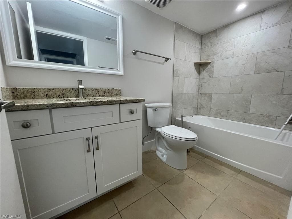5323 Summerlin RD # 2307, FORT MYERS FL 33919-14