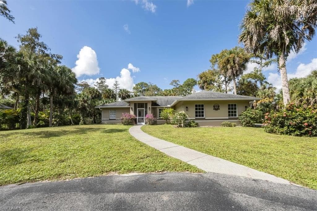 361 9th ST NW, NAPLES FL 34120-1
