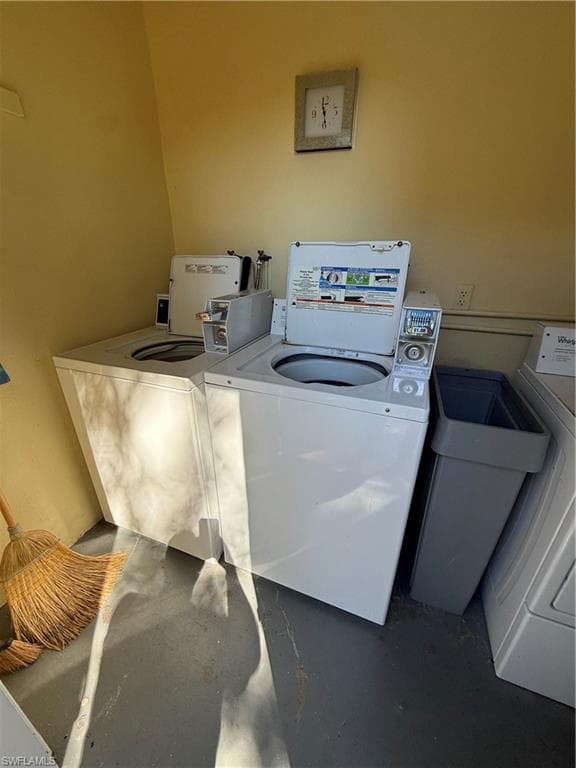 13150 Kings Point DR # 15C, FORT MYERS FL 33919-12