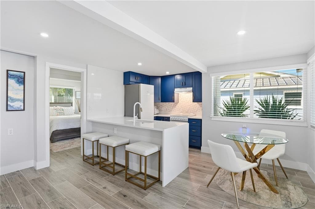 239 Curlew ST, FORT MYERS BEACH FL 33931-11