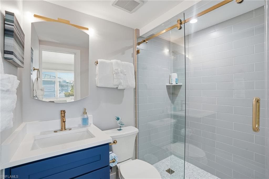 239 Curlew ST, FORT MYERS BEACH FL 33931-17