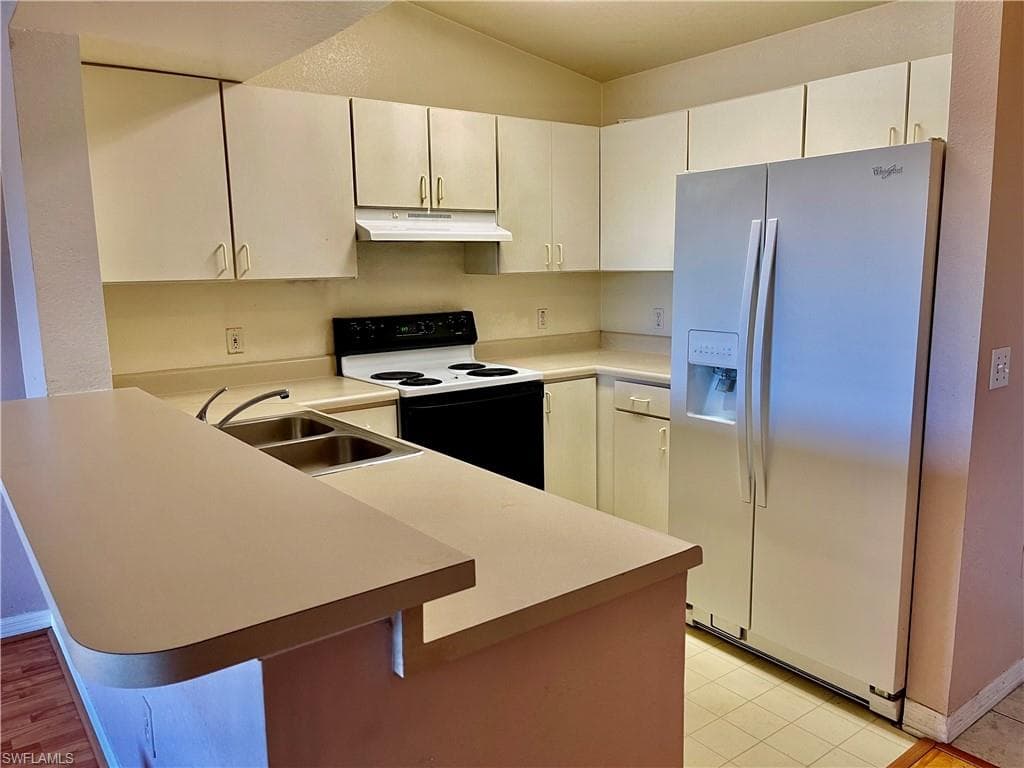 8274 Key Royal CIR # 1032, NAPLES FL 34119-3