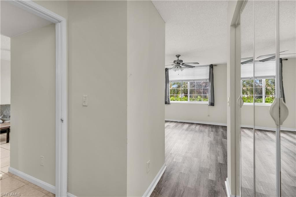 1230 Wildwood Lakes BLVD # 105, NAPLES FL 34104-6