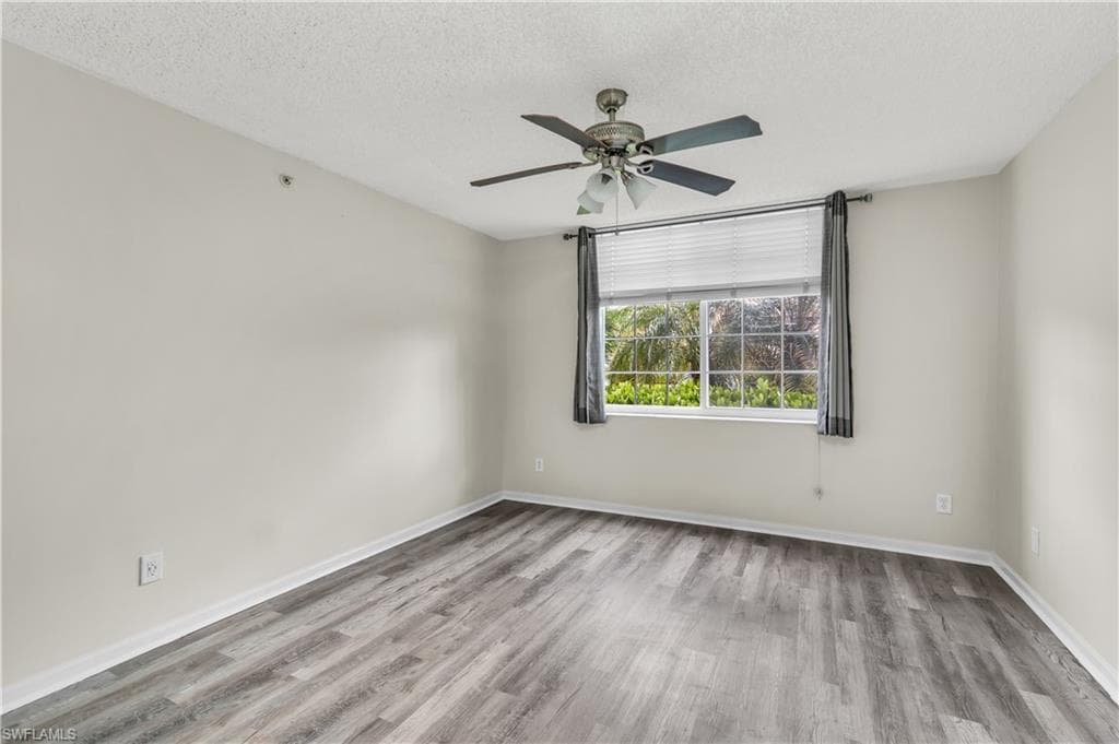 1230 Wildwood Lakes BLVD # 105, NAPLES FL 34104-4