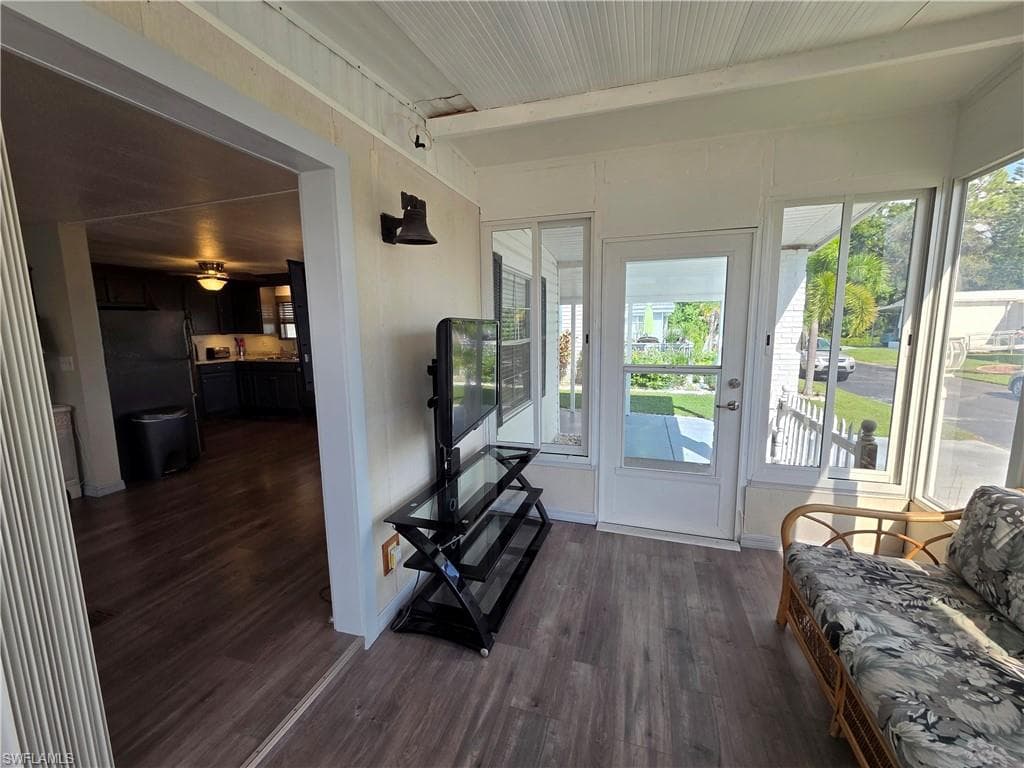 836 Peaceful DR, NORTH FORT MYERS FL 33917-16
