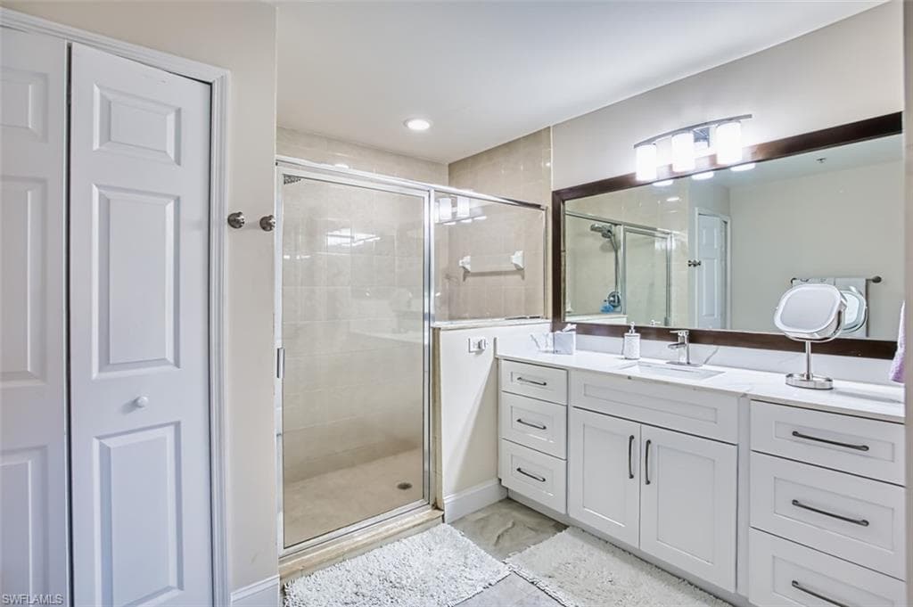 11021 Gulf Reflections DR 105-15