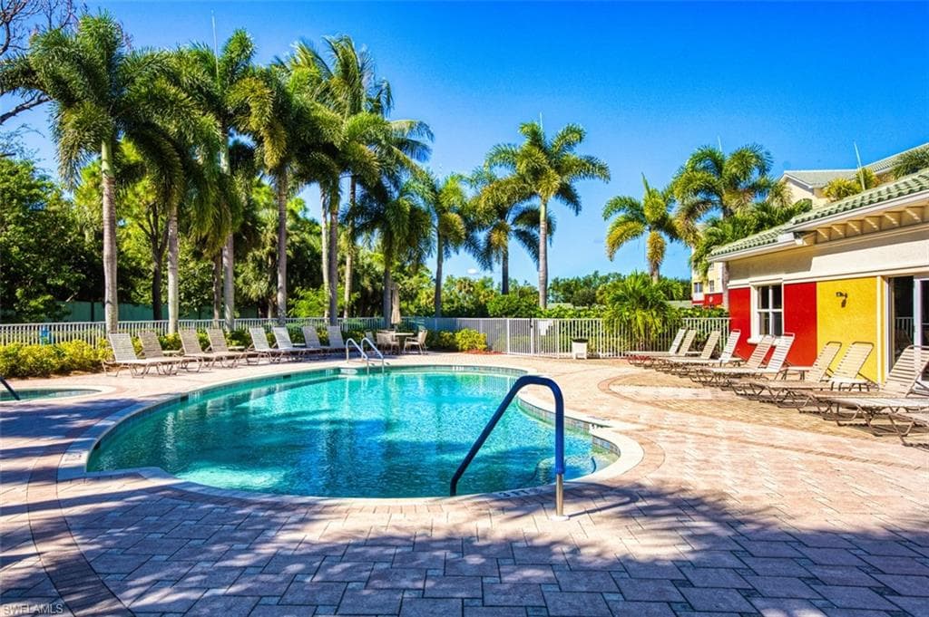 11021 Gulf Reflections DR 105-29
