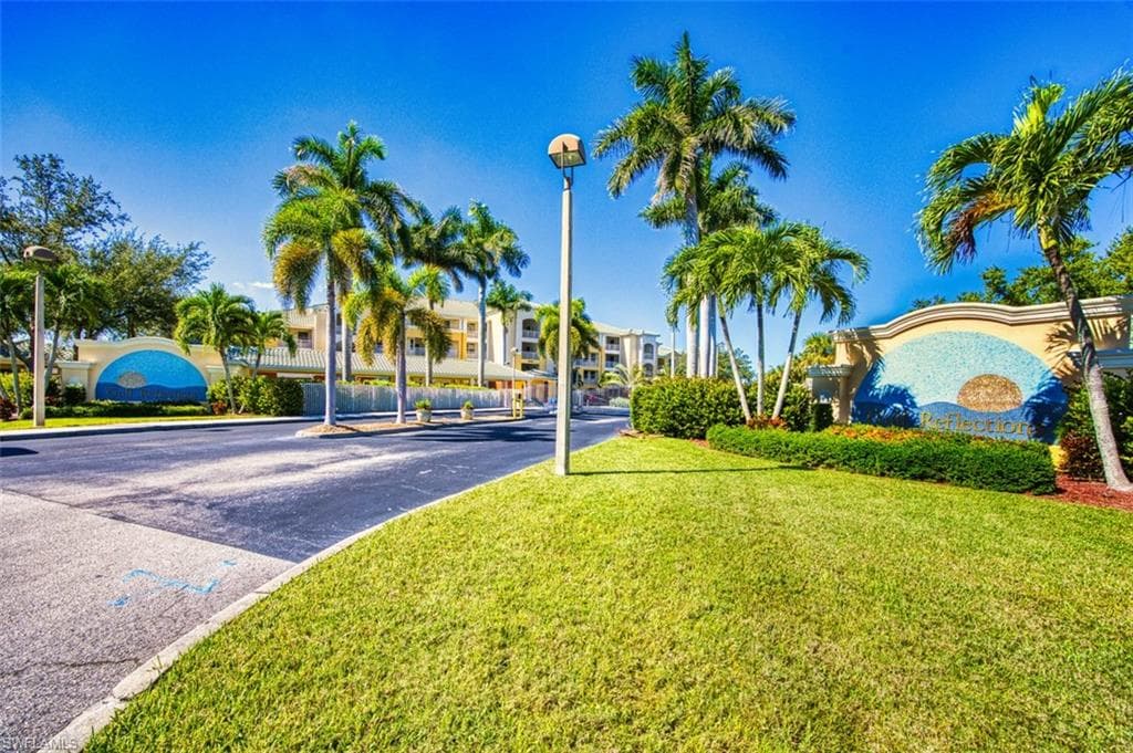 11021 Gulf Reflections DR 105-34