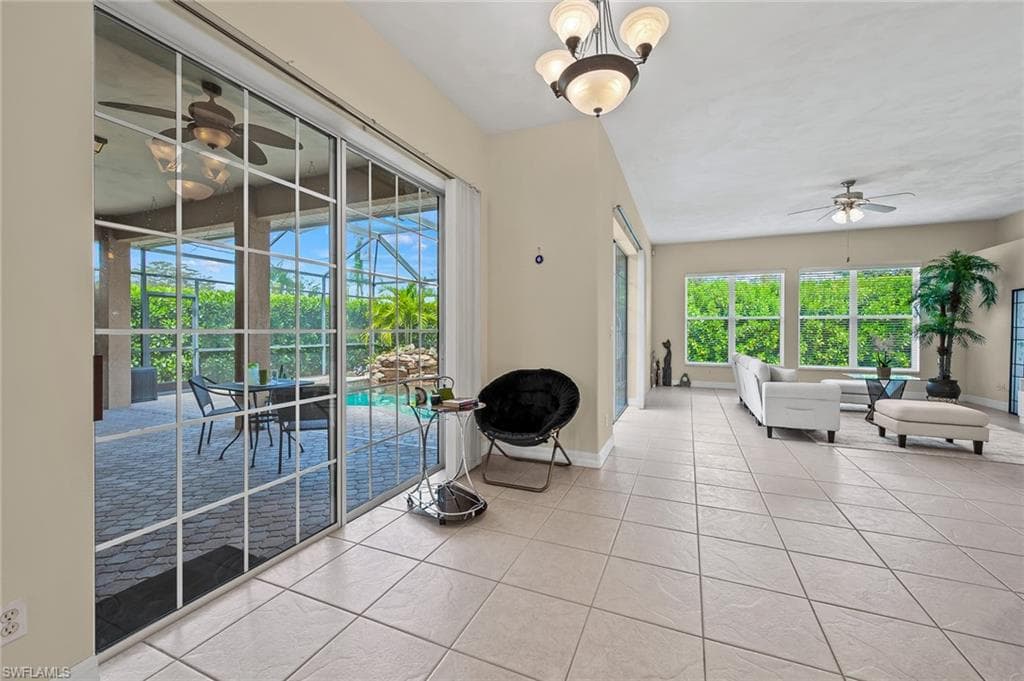 6817 Eagle ST, FORT MYERS FL 33966-9