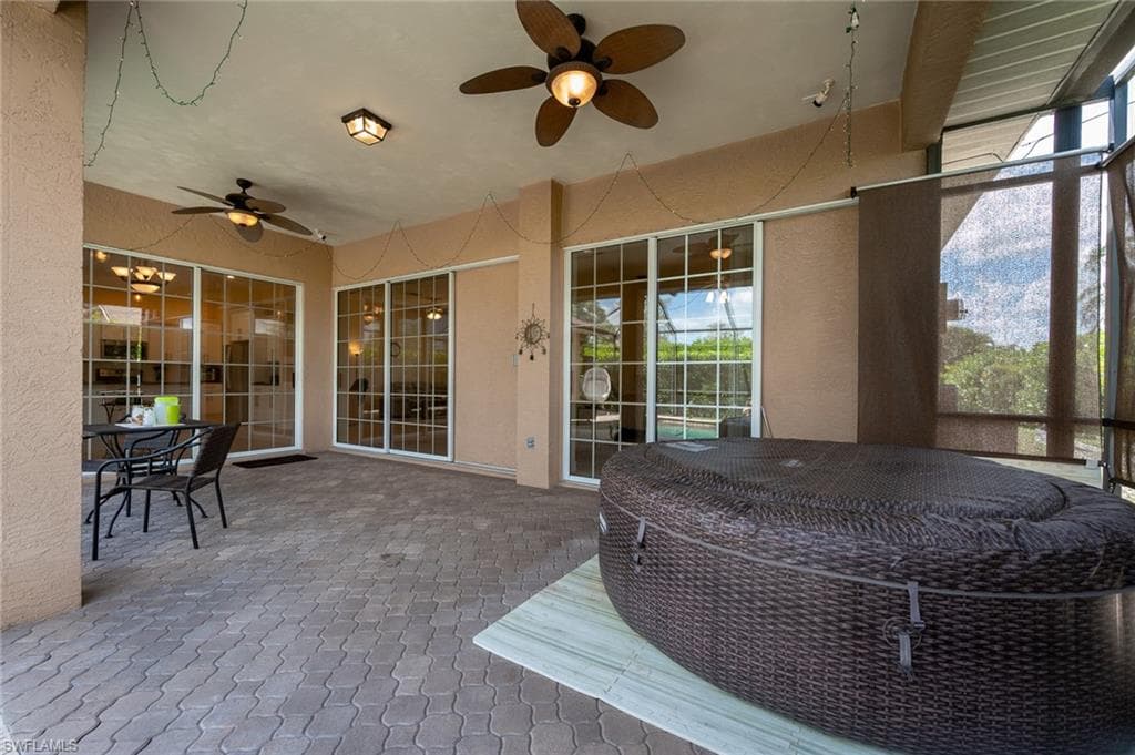 6817 Eagle ST, FORT MYERS FL 33966-30