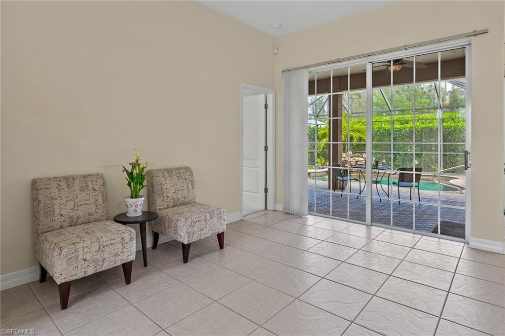 6817 Eagle ST, FORT MYERS FL 33966-7