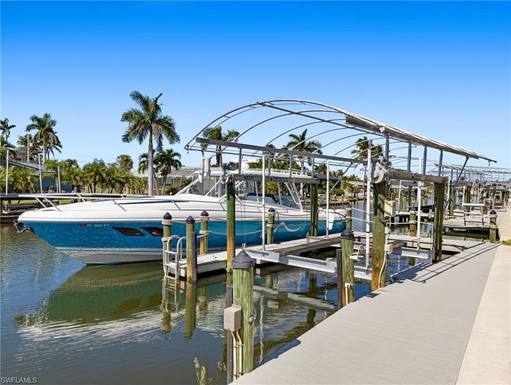 26 Palmview BLVD, FORT MYERS BEACH FL 33931-46