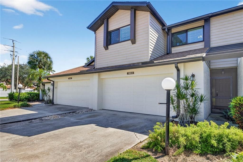 11653 Pointe Circle DR, FORT MYERS FL 33908-1