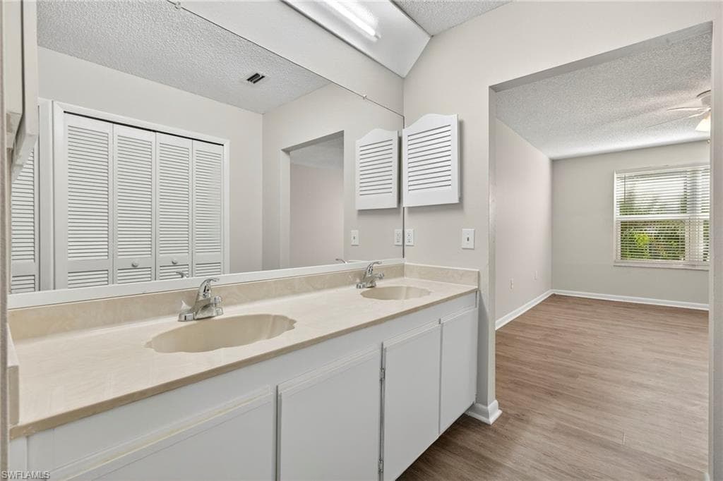 11653 Pointe Circle DR, FORT MYERS FL 33908-18