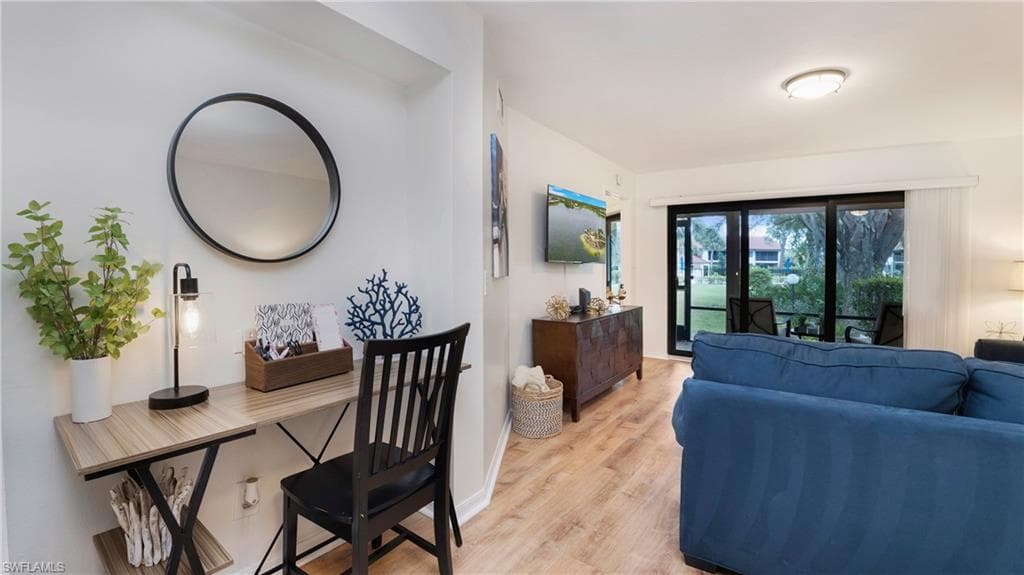 4957 Pepper CIR # C104, NAPLES FL 34113-3