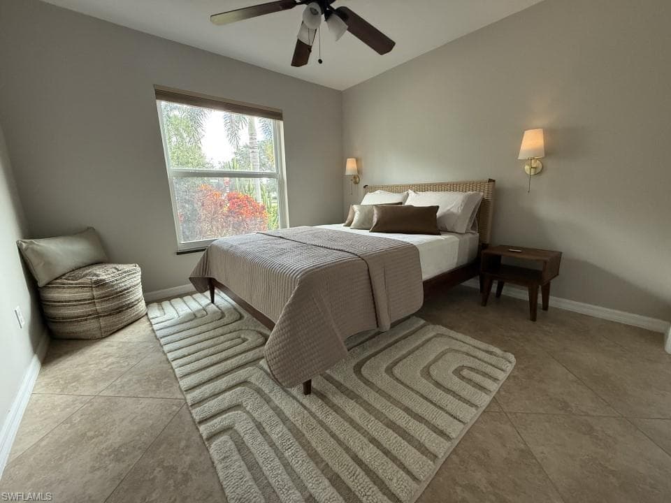 2276 Heritage Greens DR, NAPLES FL 34119-9