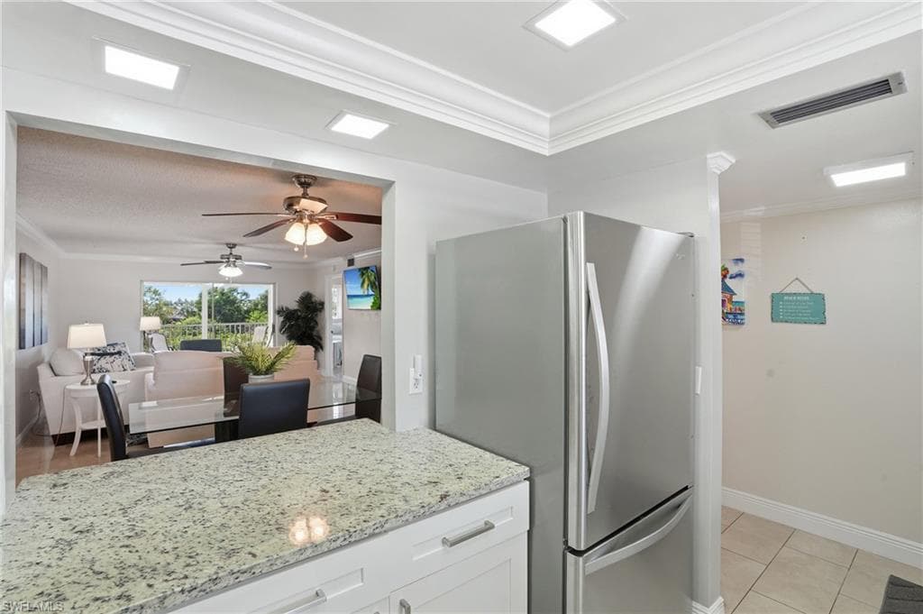 5435 Rattlesnake Hamm RD # 304, NAPLES FL 34113-5