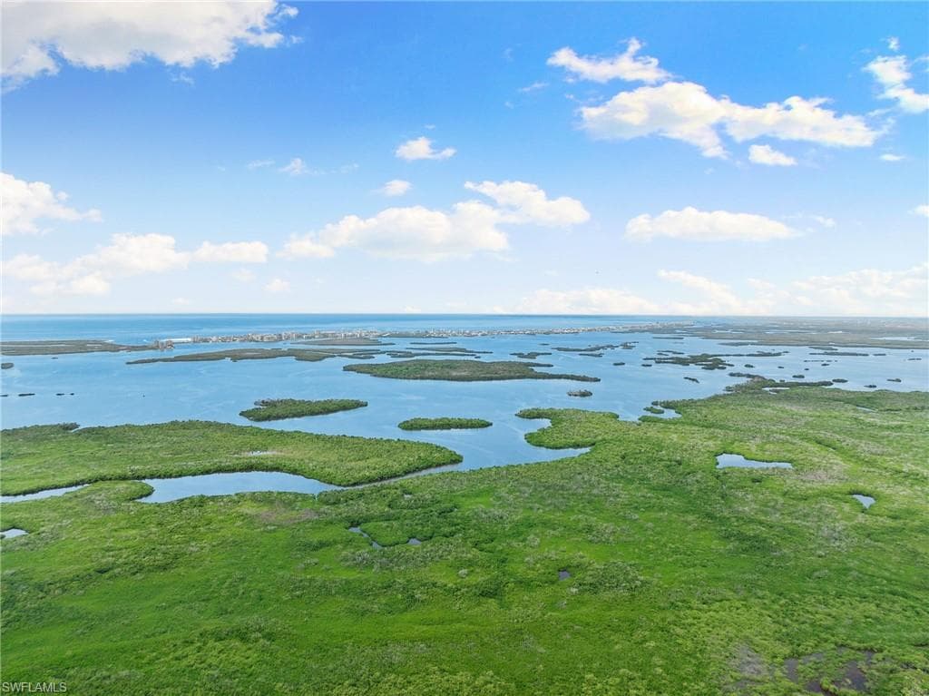 4761 West Bay BLVD # 303, ESTERO FL 33928-42