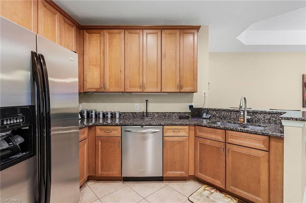 9817 Cristalino View WAY # 103, FORT MYERS FL 33908-3