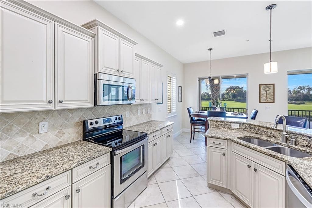 9537 Ironstone TER # 201, NAPLES FL 34120-19