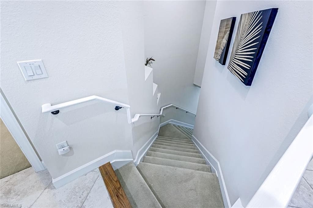 9537 Ironstone TER # 201, NAPLES FL 34120-32