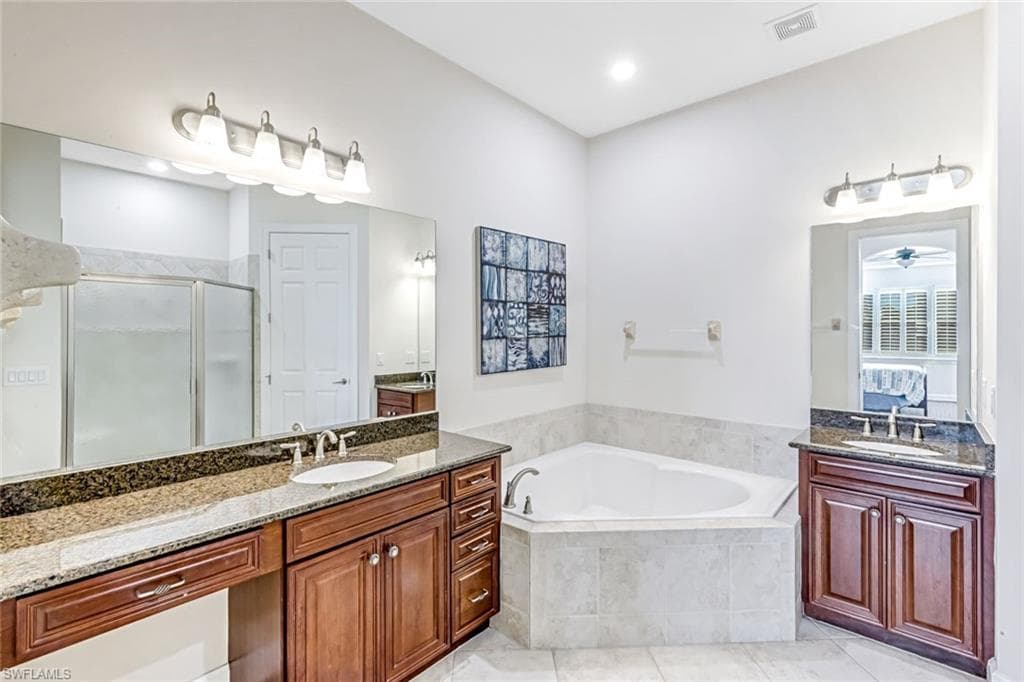 9537 Ironstone TER # 201, NAPLES FL 34120-24