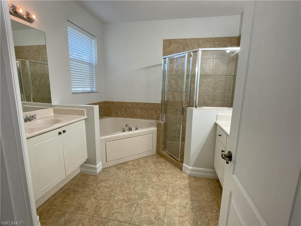 20622 E Golden Elm DR, ESTERO FL 33928-21