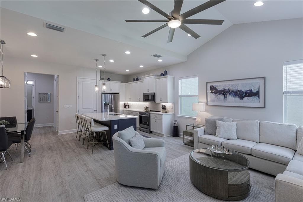 7138 Cayo Coco LN, NAPLES FL 34113-3