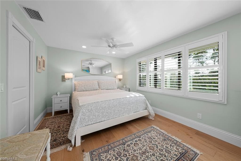 1731 Venus DR, SANIBEL FL 33957-15