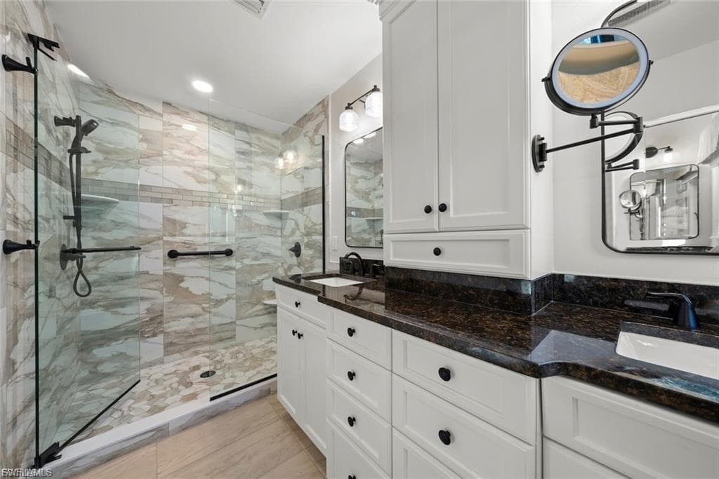 1731 Venus DR, SANIBEL FL 33957-18