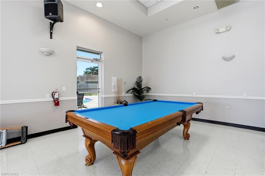 10733 Rio Mar CIR, ESTERO FL 33928-31