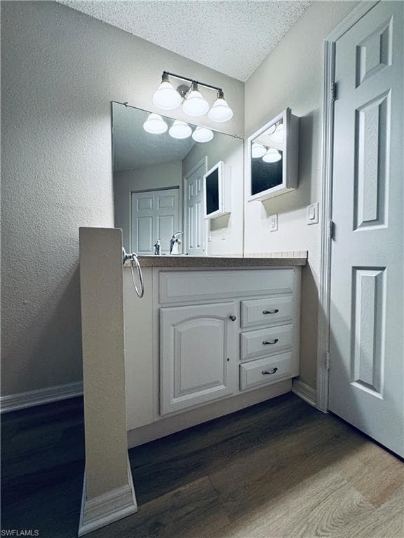 12700 Equestrian CIR # 2504, FORT MYERS FL 33907-25