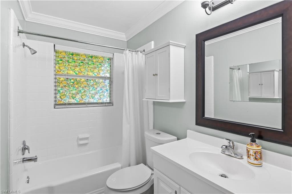 2248 Ephraim AVE, FORT MYERS FL 33907-26