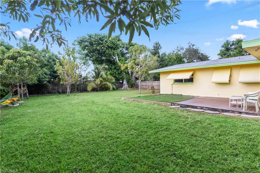 2248 Ephraim AVE, FORT MYERS FL 33907-30