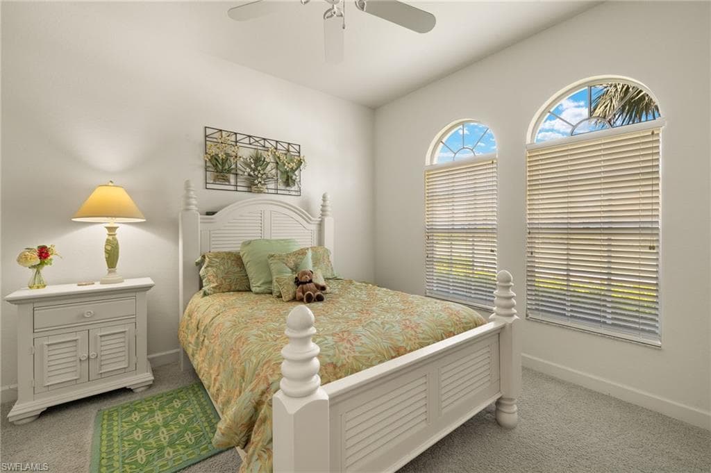 8913 Dartmoor WAY, FORT MYERS FL 33908-26