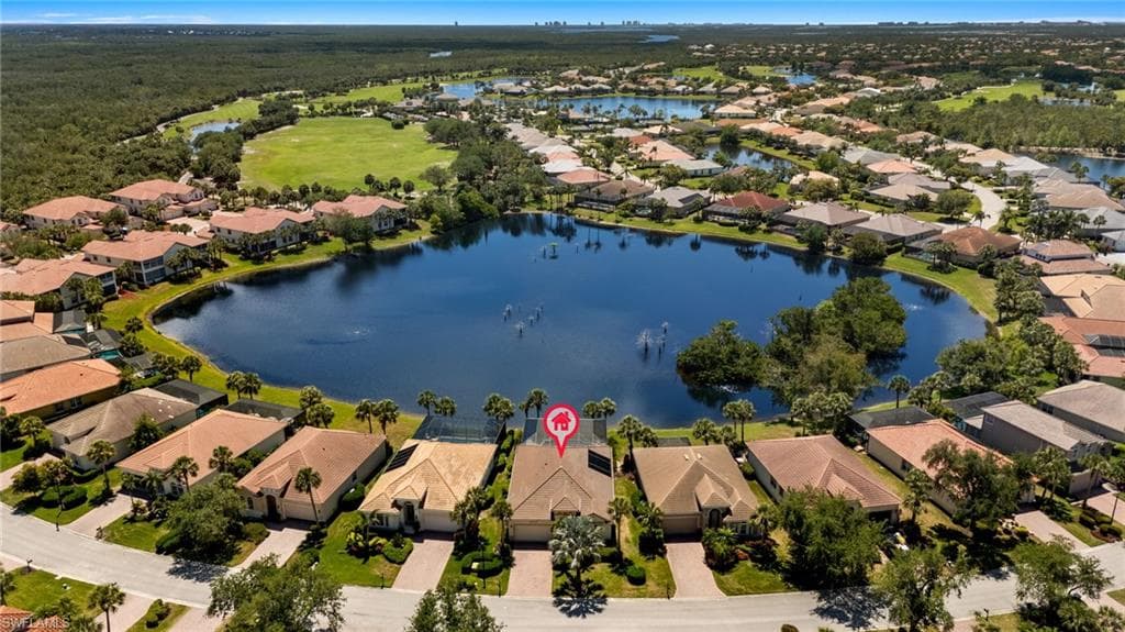 8913 Dartmoor WAY, FORT MYERS FL 33908-36