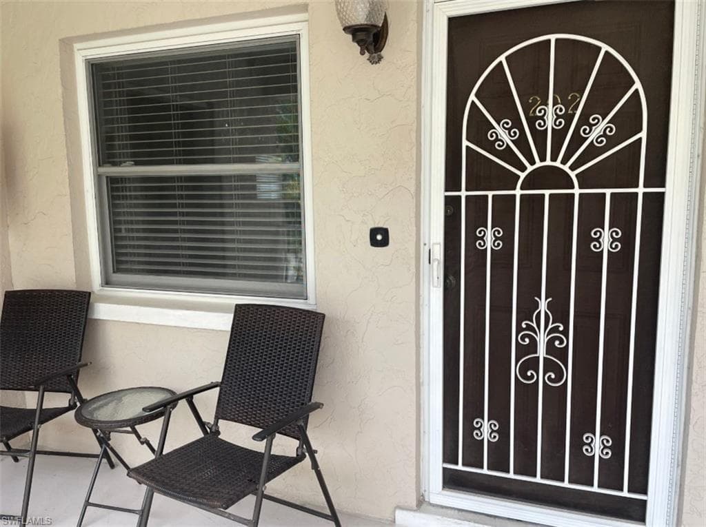 940 3rd ST S # 202, NAPLES FL 34102-1