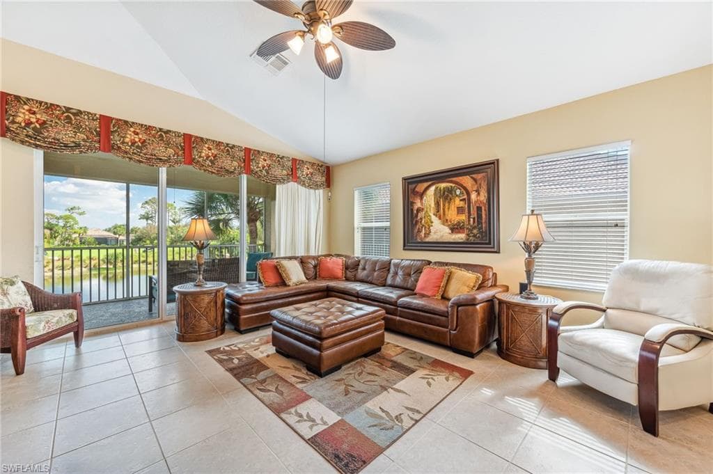 20051 Seagrove ST 1208-1