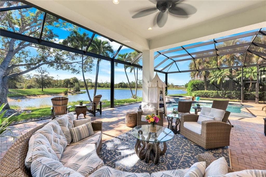 5092 Cerromar DR, NAPLES FL 34112-10