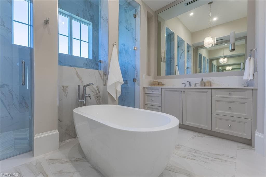 339 Mel Jen DR, NAPLES FL 34105-12