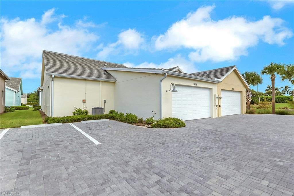 7014 Saona CT-23