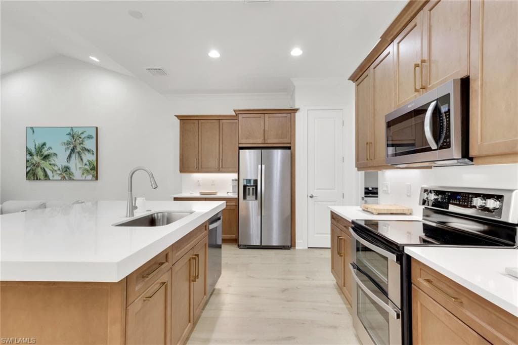 7014 Saona CT-9